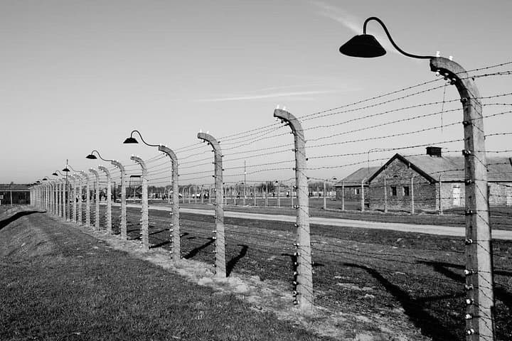 Private Guided Tour to Auschwitz Birkenau from Vienna