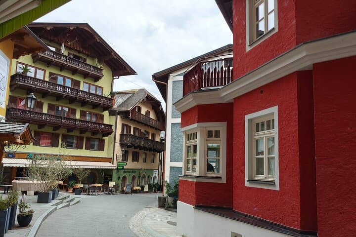 Where Locals Go for Christmas: Wolfgangsee Advent Tour