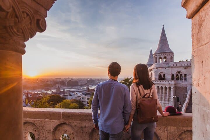 Private Day Trip Vienna to Budapest, with English speaking driver