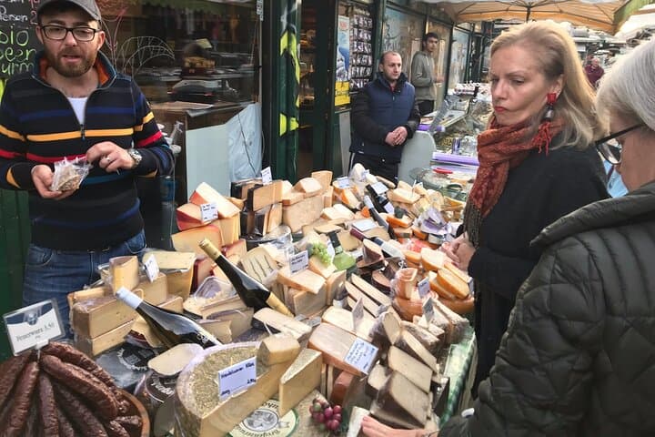 Private Authentic Austrian Cooking Class in Vienna & Market Tour