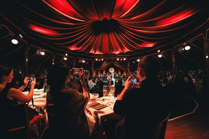 Vienna : MIRAGE MAGIC DINNER SHOW