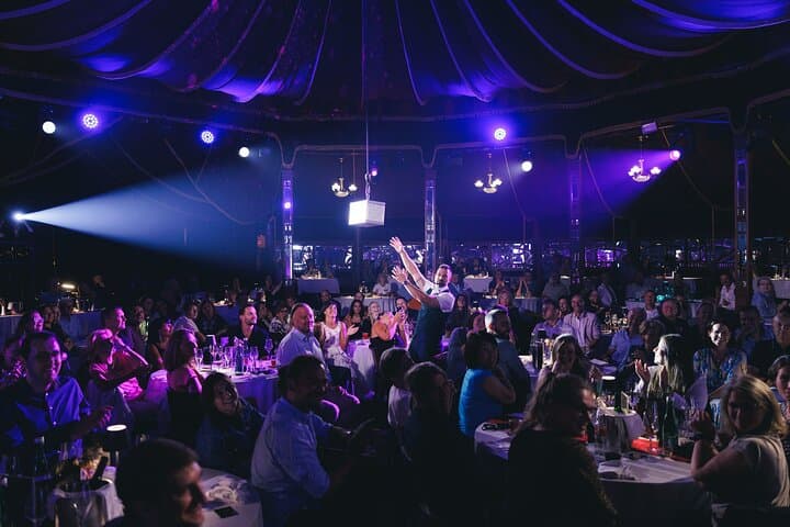 Vienna : MIRAGE MAGIC DINNER SHOW