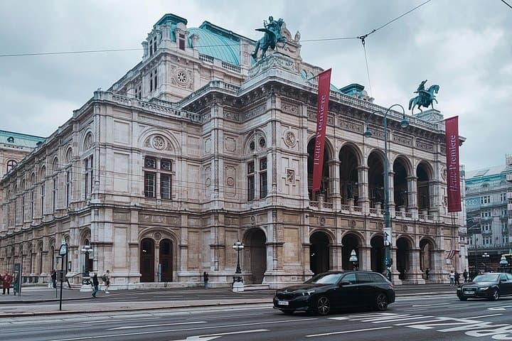 A private Historical Walking Tour in Vienna