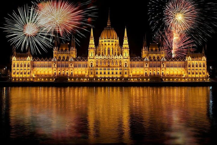 2 Capitals in One Day Trip to Bratislava and Budapest from Vienna