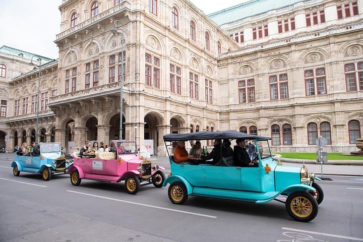 Vienna Holiday Market Tour