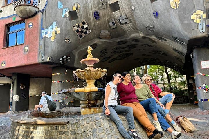 Vienna Private Family Tour: City Highlights, Museum and Cake
