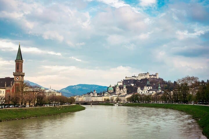 Salzburg Personal Chauffeur Service from Vienna