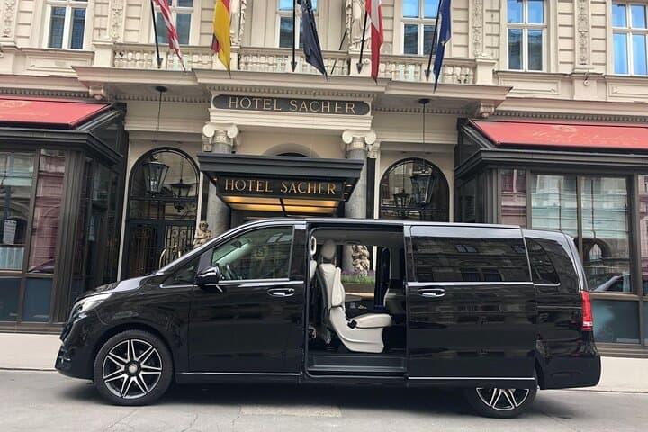 Salzburg Personal Chauffeur Service from Vienna