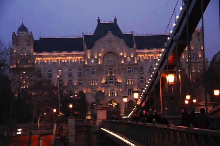 Vienna Private Tour to Budapest