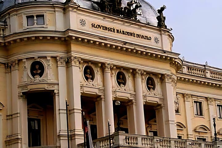 Vienna Private Tour to Bratislava