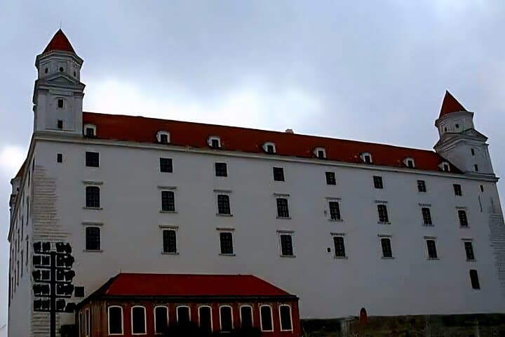 Vienna Private Tour to Bratislava