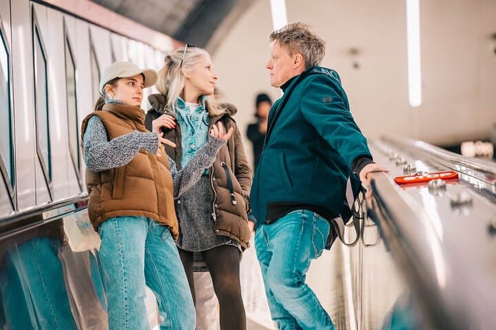 Heading to the next dessert stop using Vienna’s easy public transport.