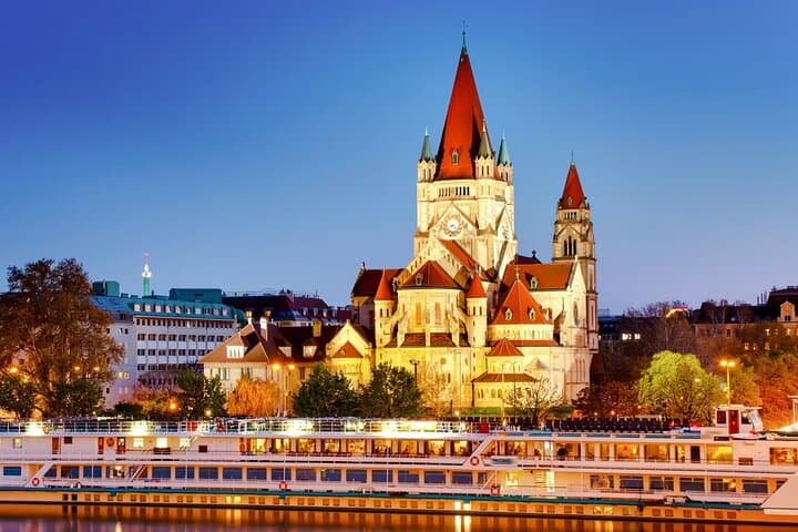 Evening Cruise on Danube River & Canal with Optional Dinner