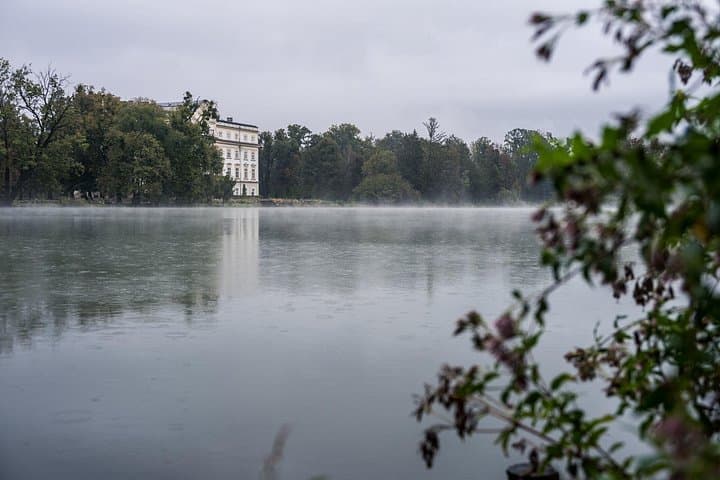 Private Car Tour in Salzburg & Hallstatt Sound of Music Heritage
