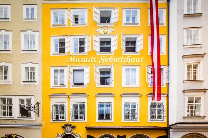 Private Historical Walking Tour in Salzburg with Mozart Heritage