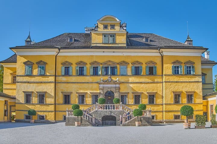 Private Sound of Music Tour by Car in Salzburg and Lakes