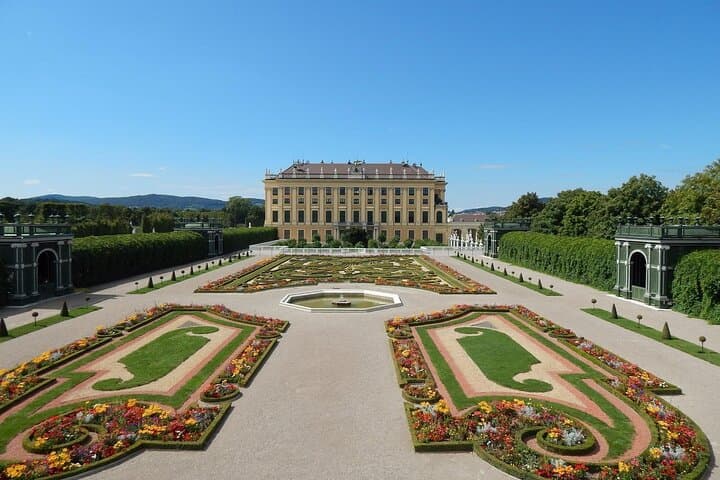 Vienna to Bratislava Private Chauffeur Service