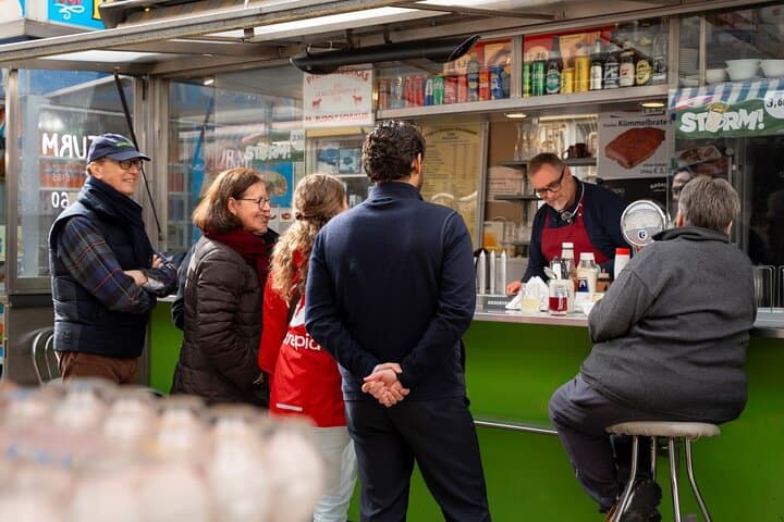 Private Vienna Food, Coffee and Market Tour