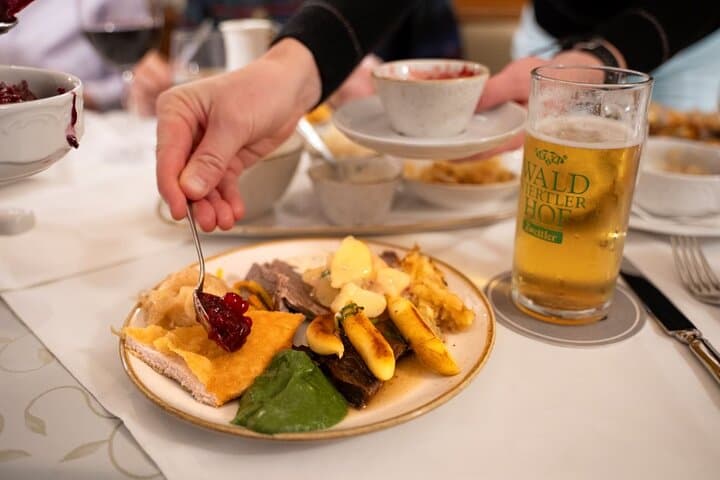 Private Vienna Food, Coffee and Market Tour