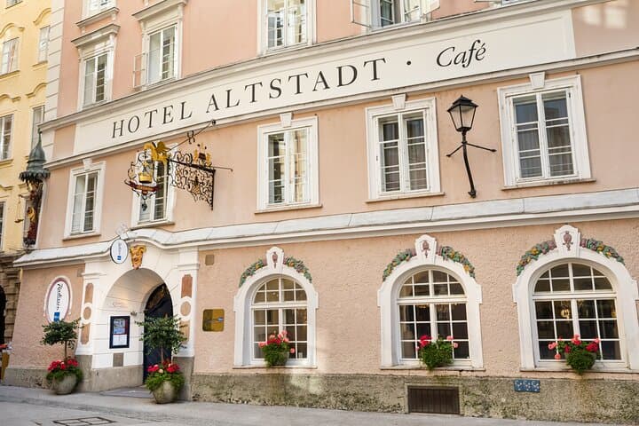 Mozart Piano Sonatas Hotel Radisson Blu Renaissance Hall