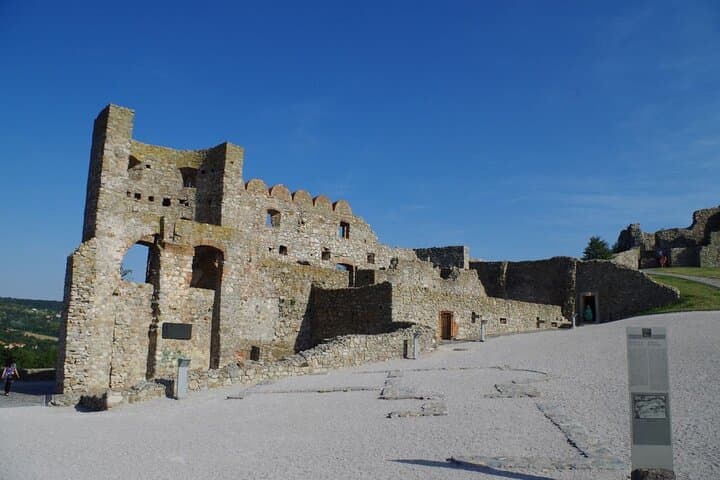 Private Tour to Bratislava & Devin Castle: Iron Curtain & Royals