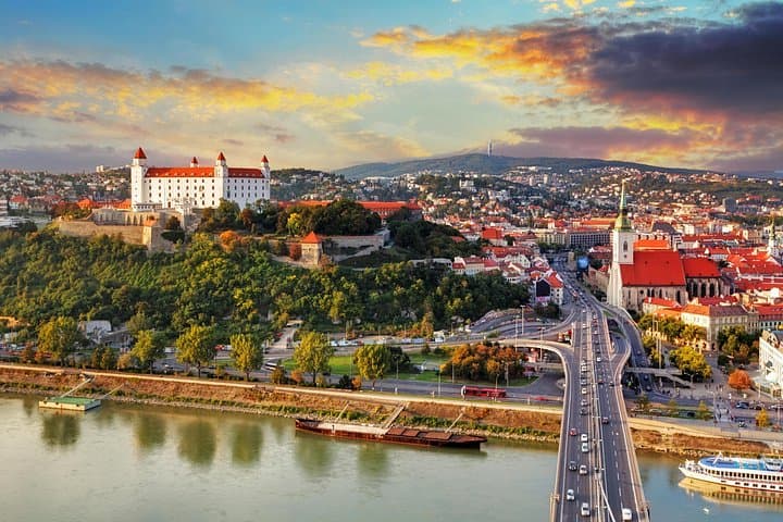 Private Tour from Vienna to Bratislava