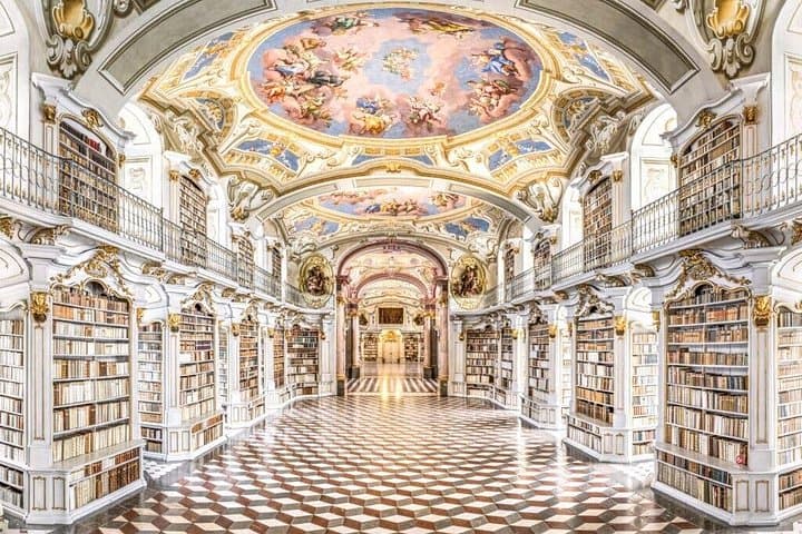 Hallstatt and Admont Abbey Private Day Tour from Salzburg