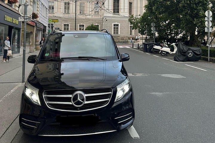 Luxury Private Transfer Between Vienna and Salzburg