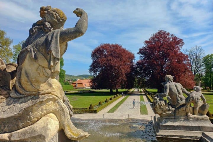 Vienna: Tour to Prague via Cesky Krumlov (transfer + sightseeing)
