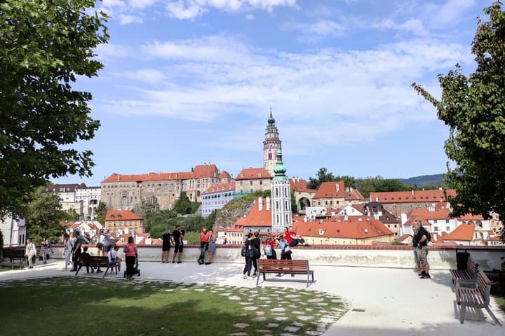 Vienna: Tour to Prague via Cesky Krumlov (transfer + sightseeing)