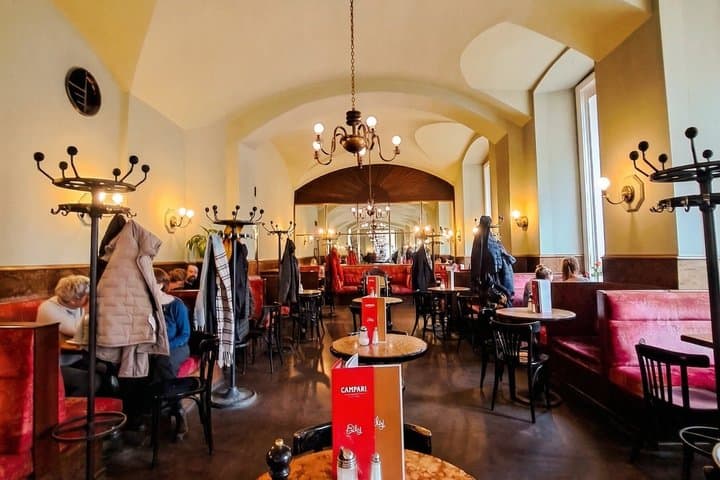 Vienna Food Tour: Bites & Sights Hidden Local Tastings