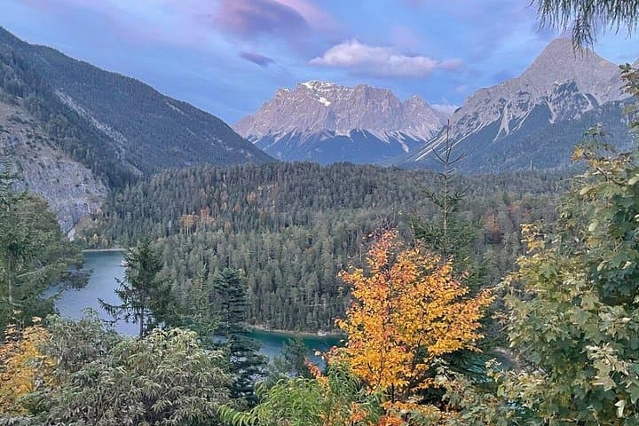 Private Tour from Innsbruck to Munich via Neuschwanstein Castle