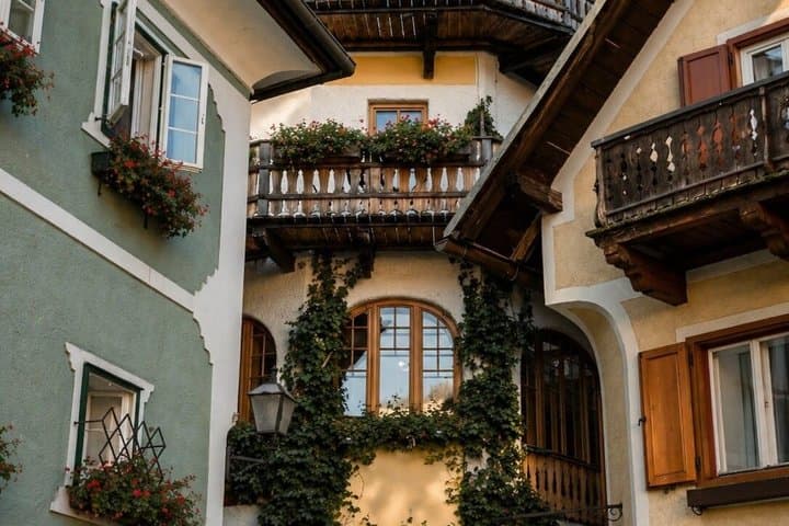 Private Day Trip to Hallstatt from Vienna and back