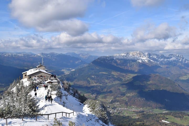 Private Eagles Nest Tour from Salzburg with tour ending in Munich