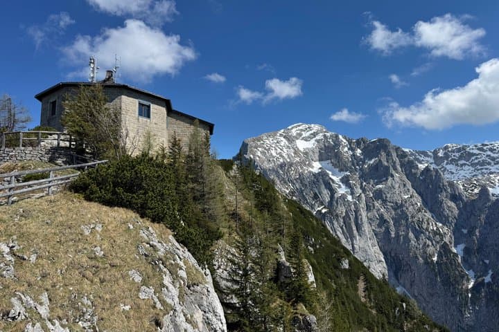 Private Eagles Nest Tour from Salzburg with tour ending in Munich