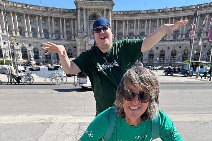 Vienna Self-Guided Scavenger Hunt & Walking Tour: History&Gossip