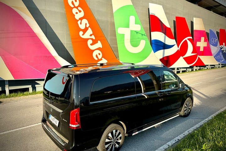 Private transfer from Salzburg to Munich MUC Airport