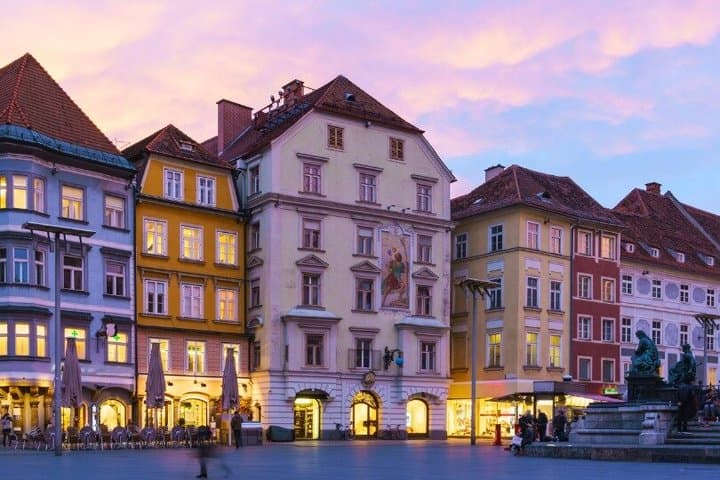 TOP Graz : Private Guided Tour with your mobile