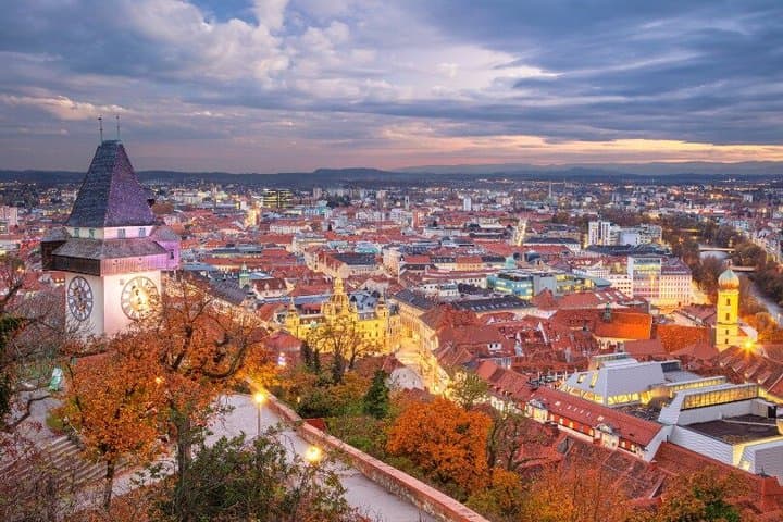 TOP Graz : Private Guided Tour with your mobile