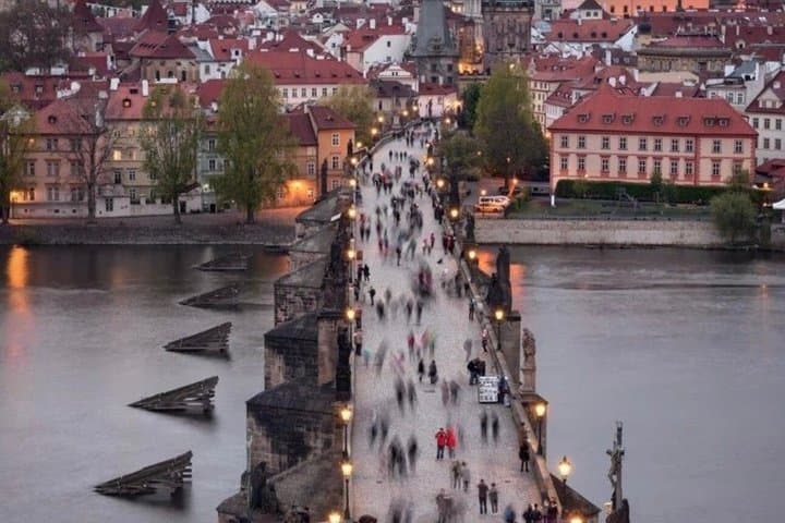 From Vienna to Prague Daytrip with walking tour