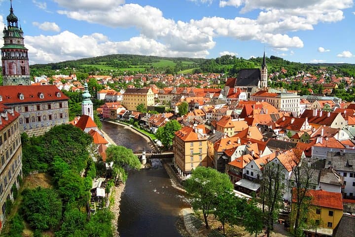 Private Transfer from Vienna to Prague via Český Krumlov