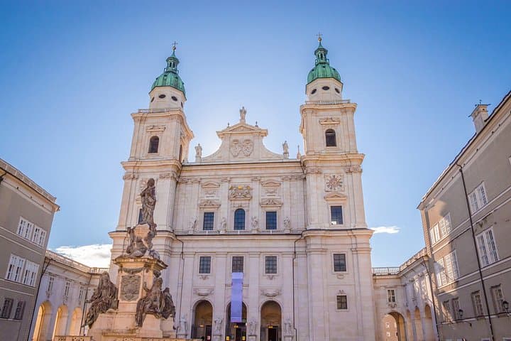 TOP Salzburg : Private guided tour with your mobile