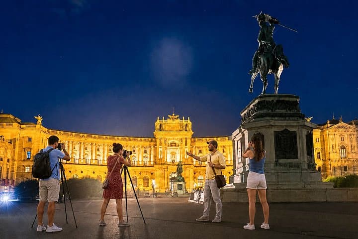 Vienna at night! Private photo tour of Vienna's most beautiful buildings