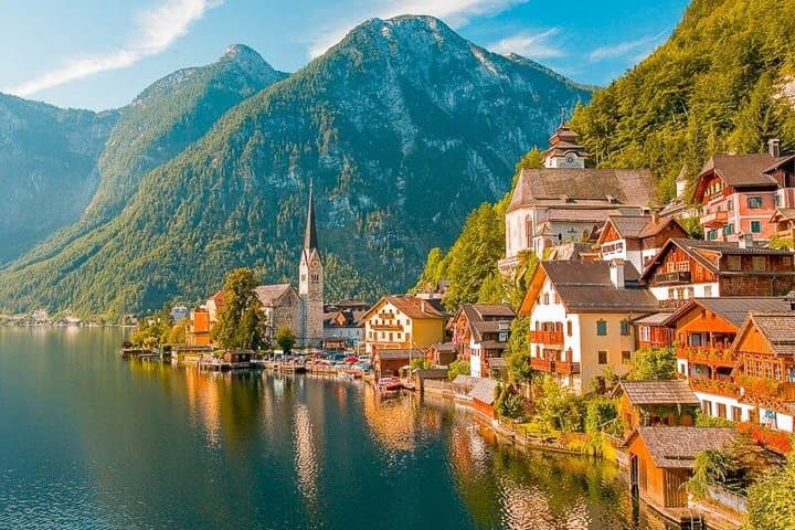 Salzburg Airport Private Transfer to or from City Center