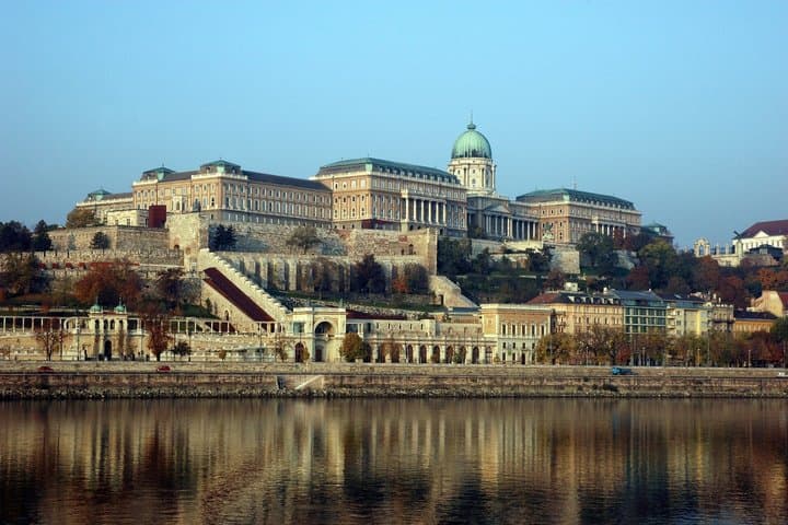 Budapest Private Day Trip from Vienna with Local Guide