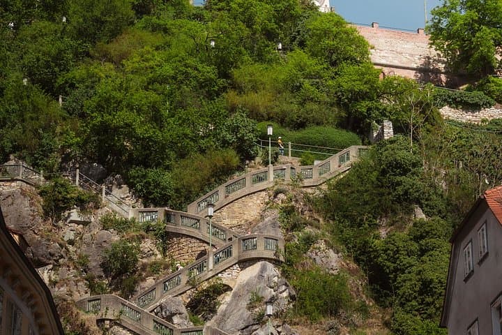 Graz Self-Guided City Walking Tour & Scavenger Hunt