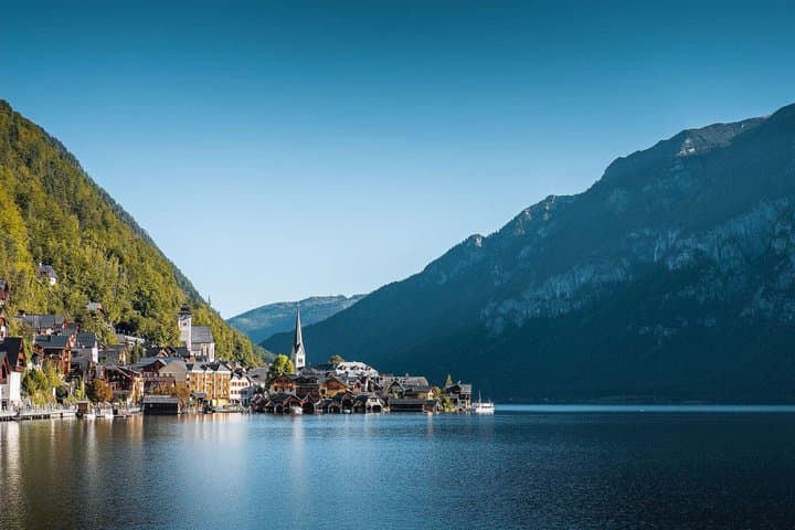 Hallstatt and Ort Castle Day Trip from Vienna