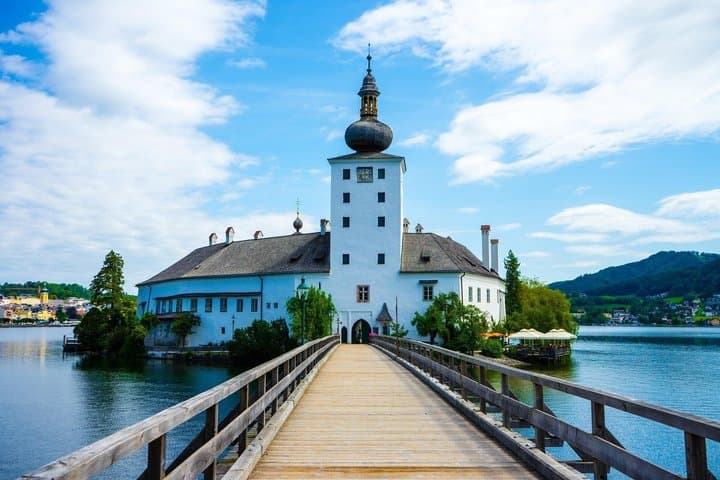 Hallstatt and Ort Castle Day Trip from Vienna