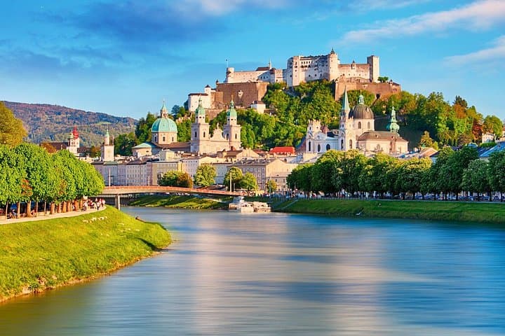 Private Car Tour to Sound of Music locations in Salzburg