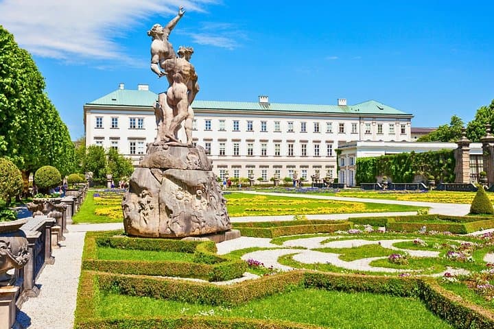 Private Salzburg City Tour by Car: Mozart, Mirabell and Old Town